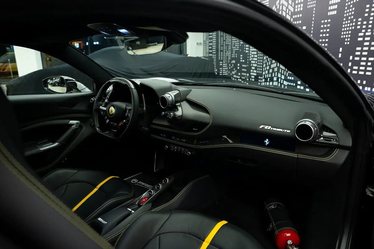 Ferrari F8 Tributo STANDARD