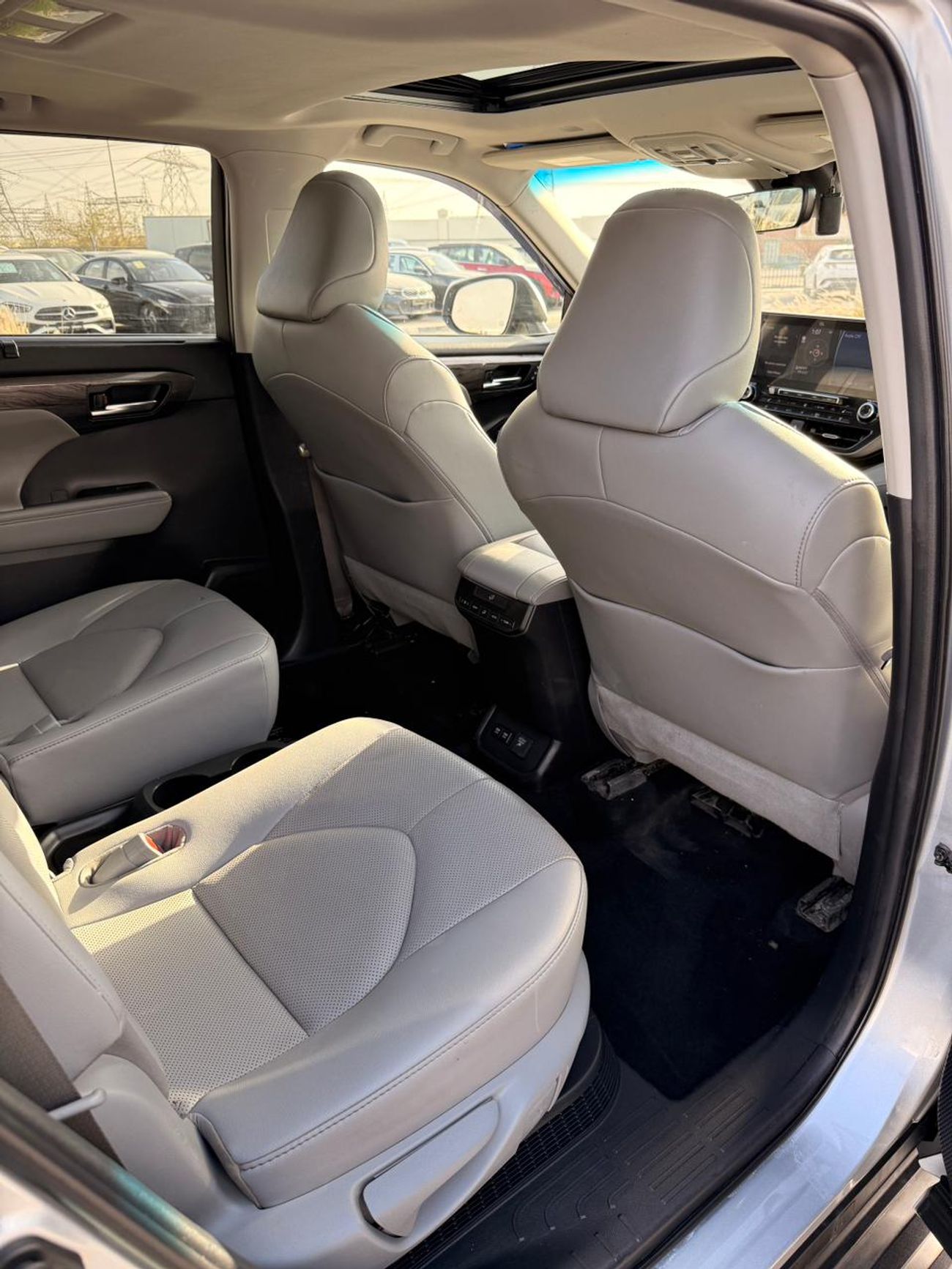 Toyota Highlander Limited 2.5L AWD