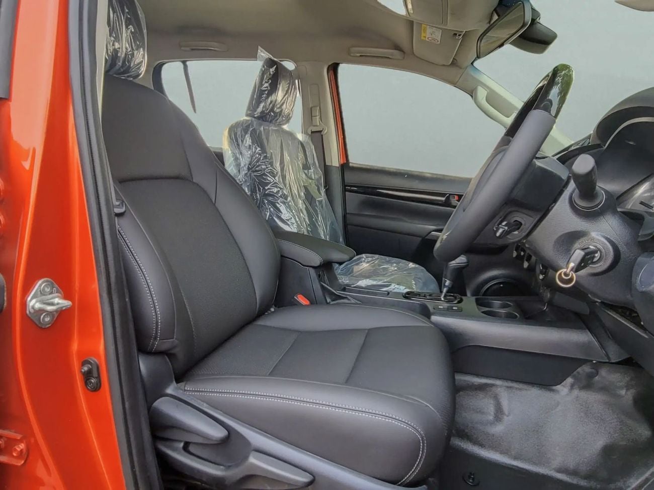 Toyota Hilux 4X4 (2.8L) DIESEL RIGHT HAND (RHD)