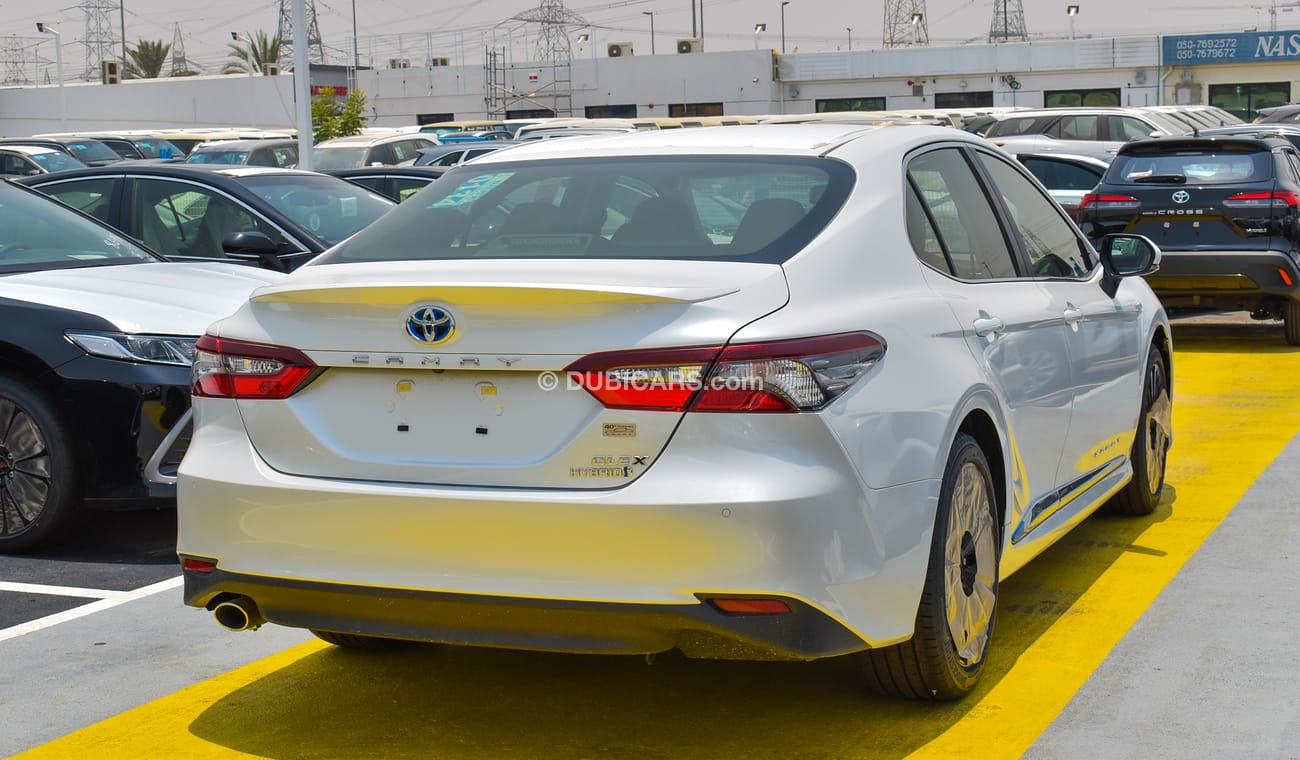 تويوتا كامري GLE X 2.5L Hybrid