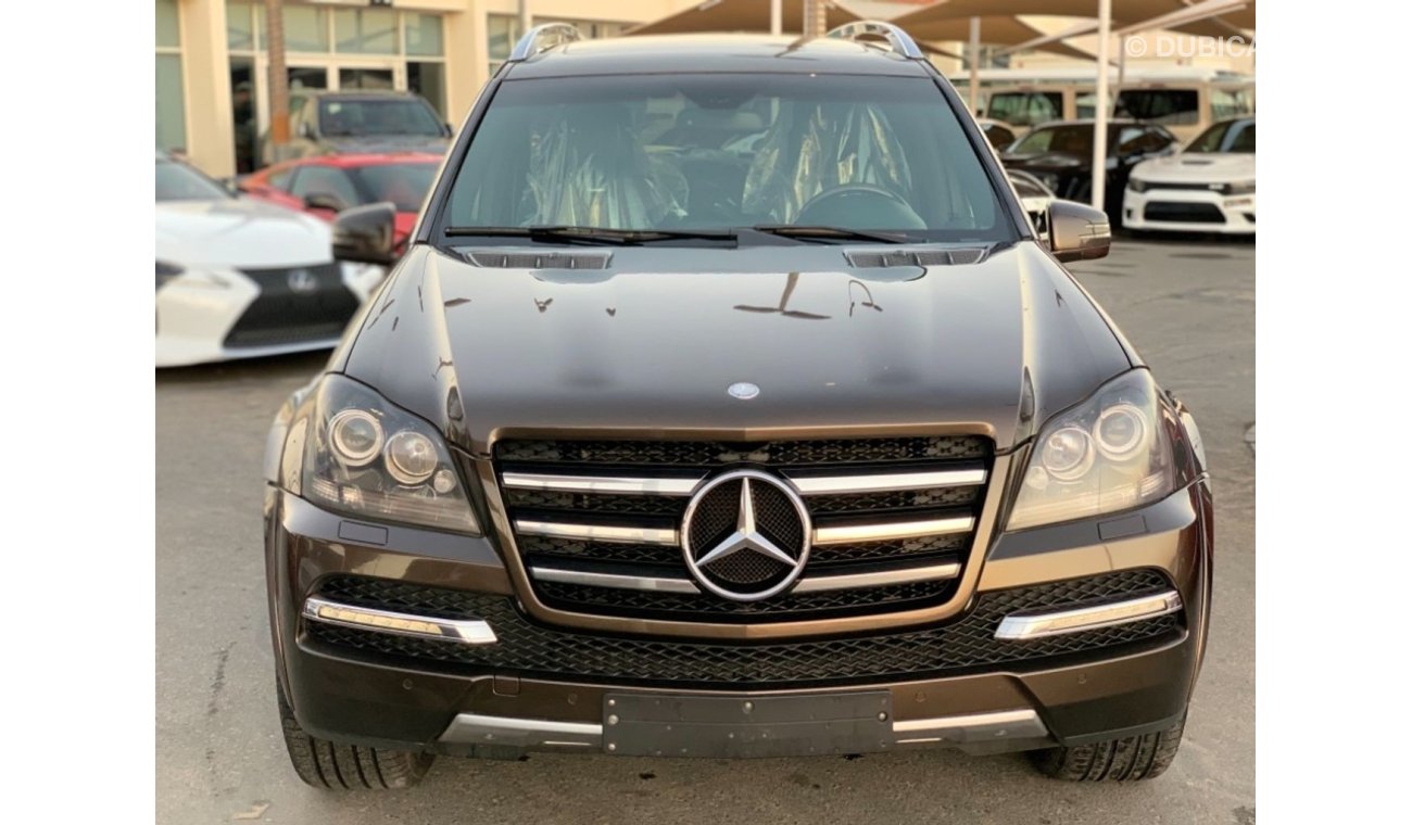 Mercedes-Benz GL 500 GCC 2012