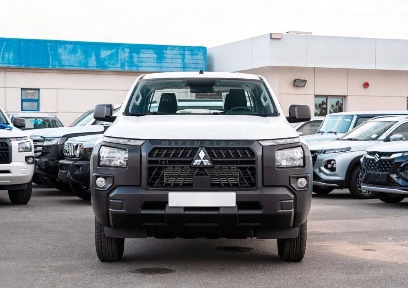 Mitsubishi L200 GL Mitsubishi L200 4WD 2.4L Diesel MT 2025