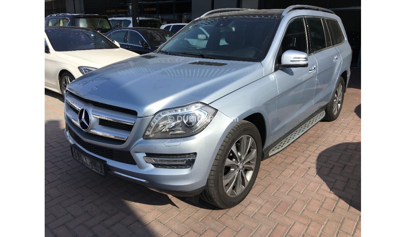 Mercedes-Benz GL 400