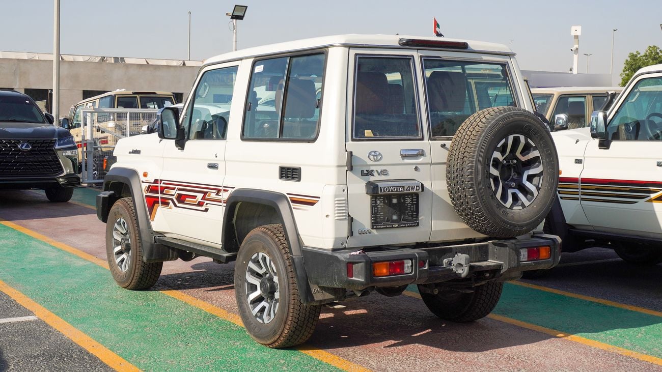 Toyota Land Cruiser 70 LX 4.0L V6 A/T