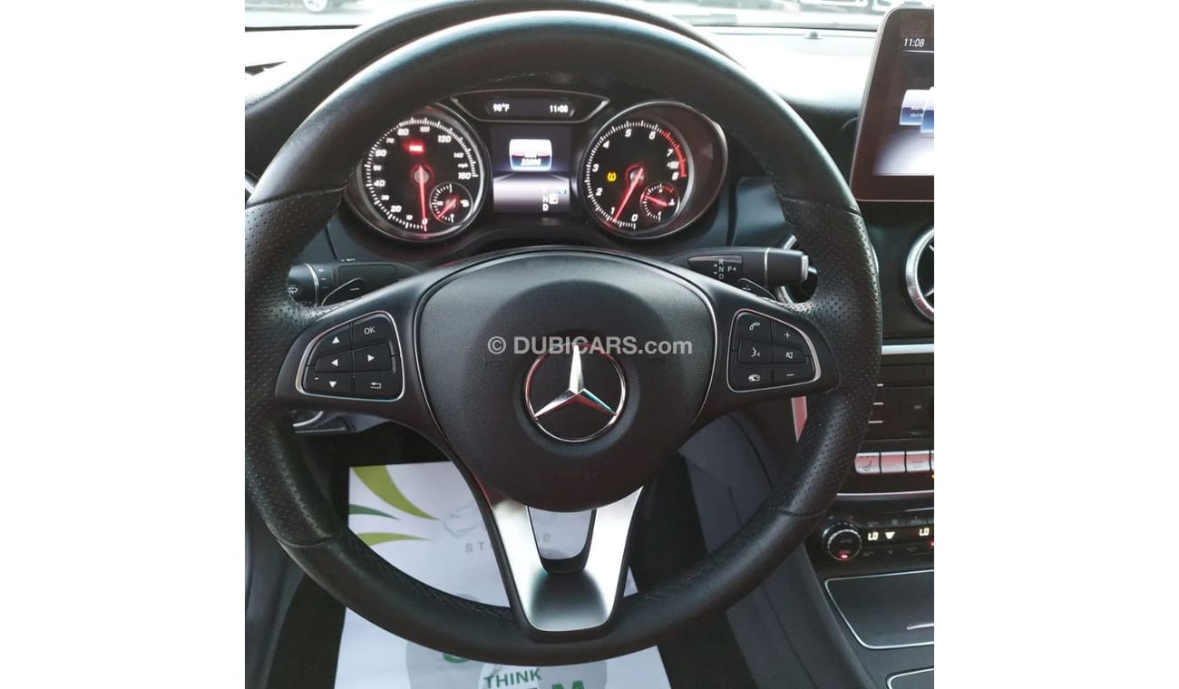 Mercedes-Benz CLA 250 AMG