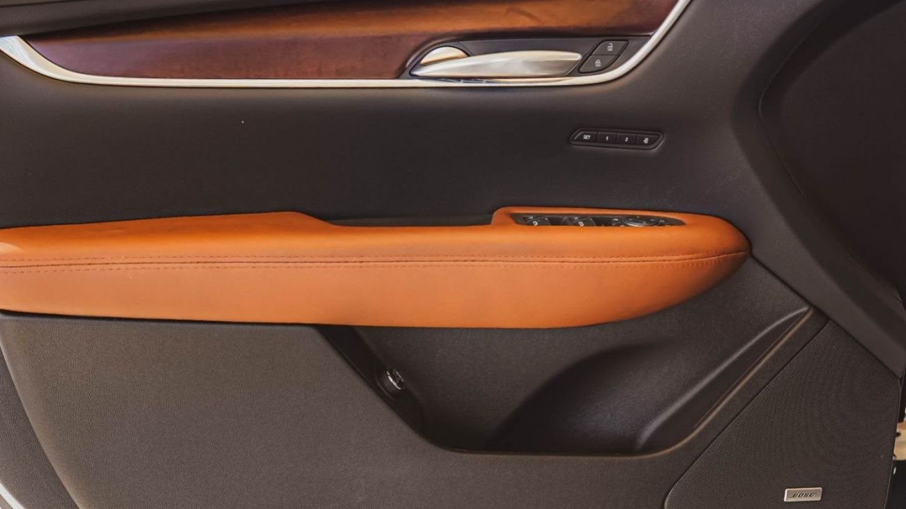 Cadillac XT5 Luxury Cadillac XT5 350T 2022 European Spec (BRAND NEW)