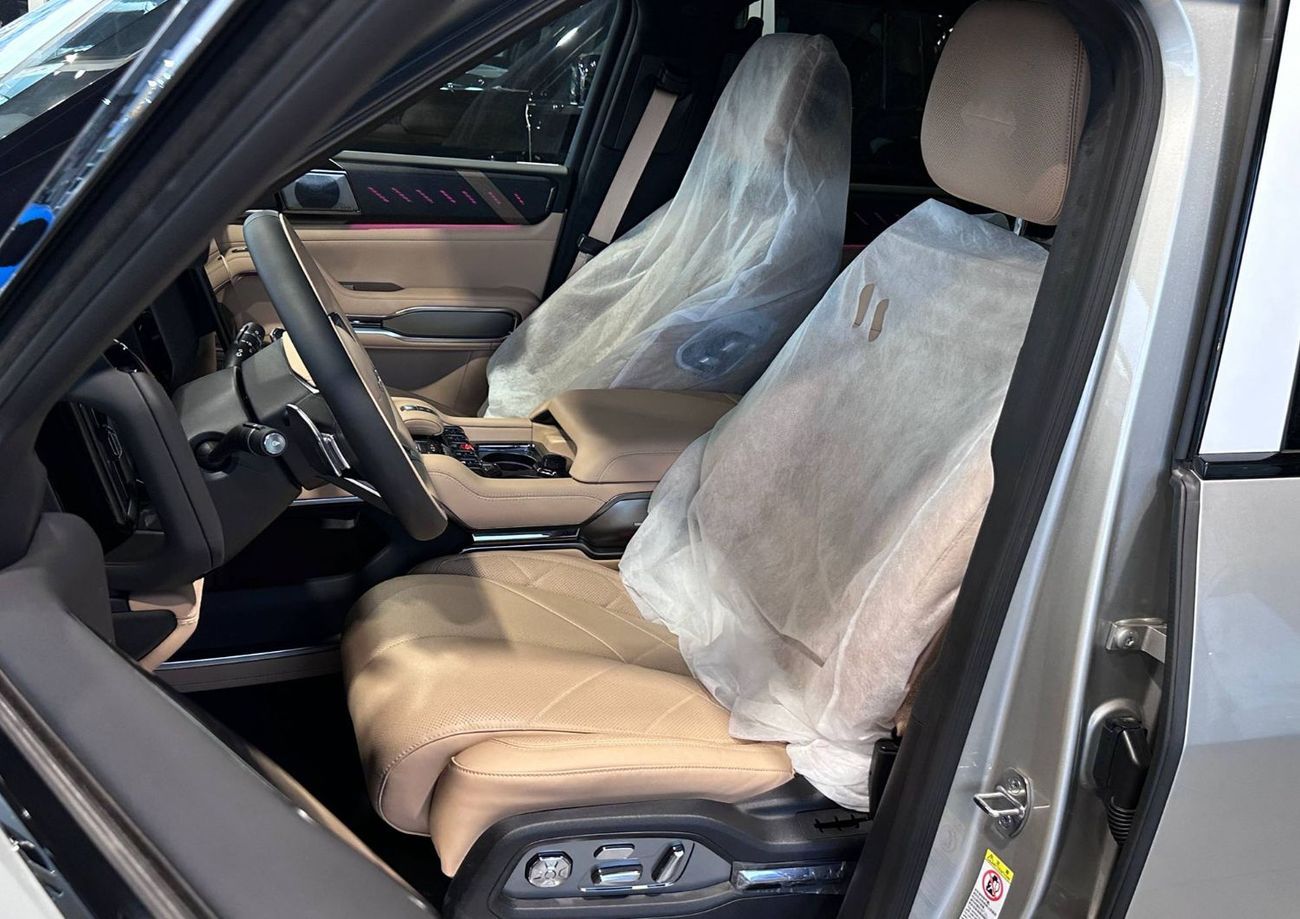 BYD Leopard 8 Smart and Brave Flagship Edition (7 Seats)