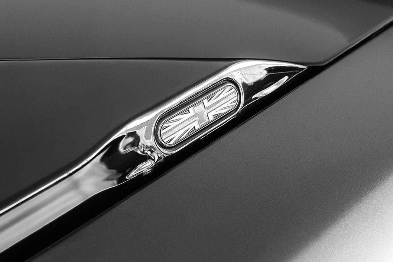 Land Rover Defender Defender 90 P525 Carpathian Edition