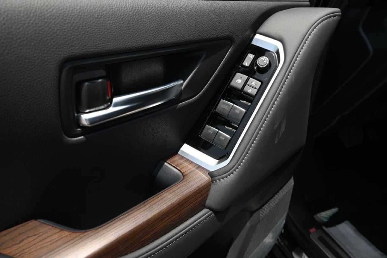 Toyota Land Cruiser 2025 MODEL TOYOTA LAND CRUISER 300 GXR V6 3.5L PETROL 7 SEAT AUTOMATIC TRANSMISSION– EURO4