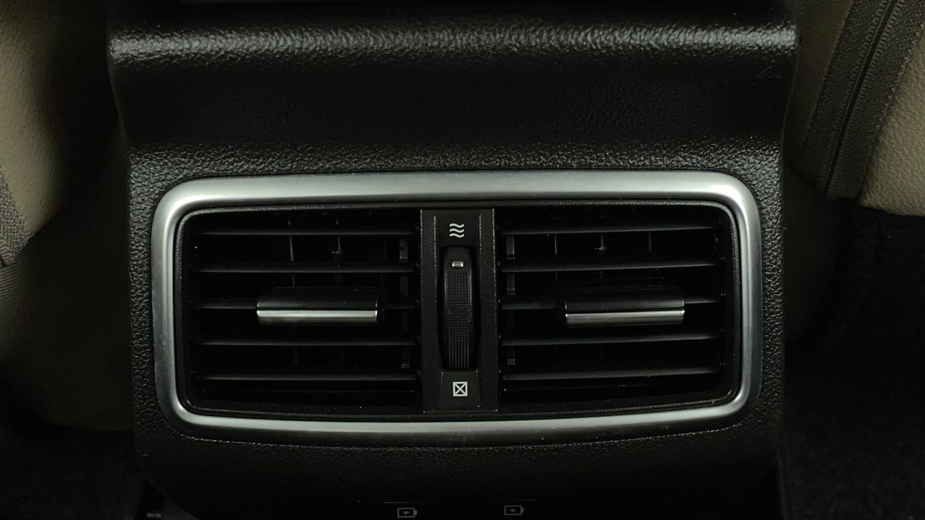 Renault Megane LE 1.6 | Zero Down Payment | Home Test Drive