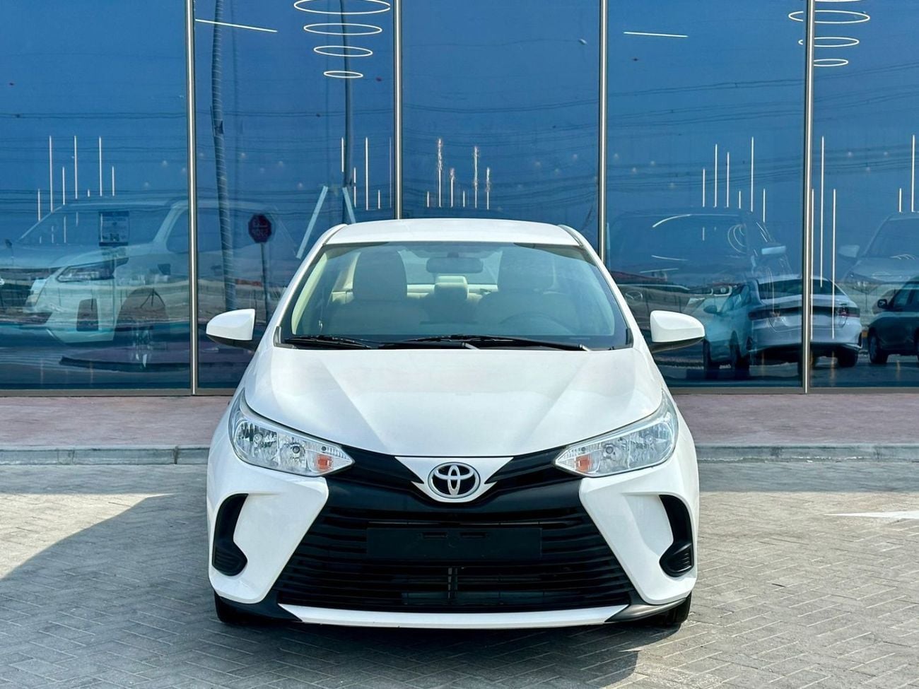 Toyota Yaris 1.5L G 525-Monthly l GCC l Cruise, Camera, GPS l Accident Free