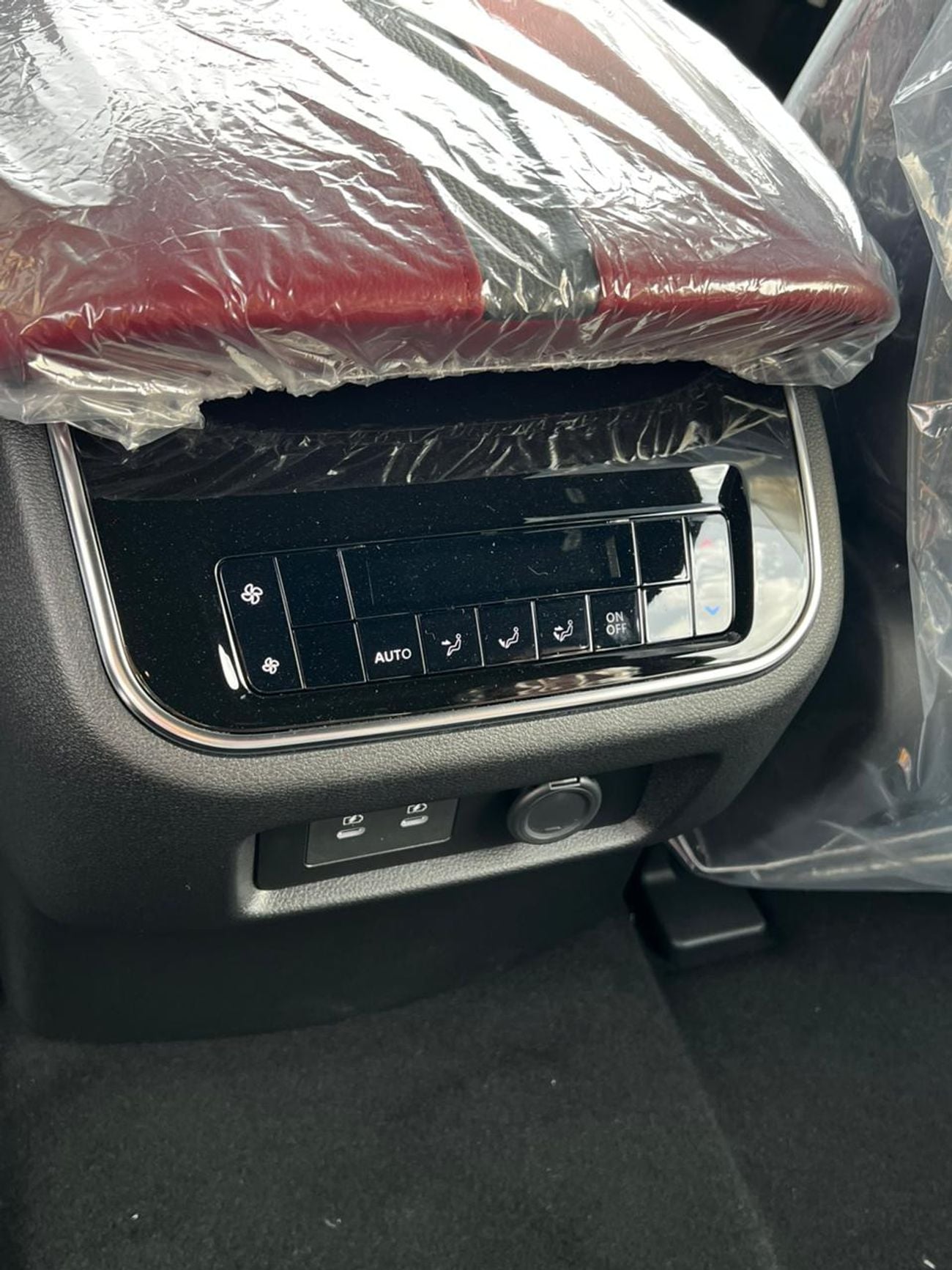 Nissan Patrol Nissan Patrol LE Platinum City Twin Turbo V6 MY 2026