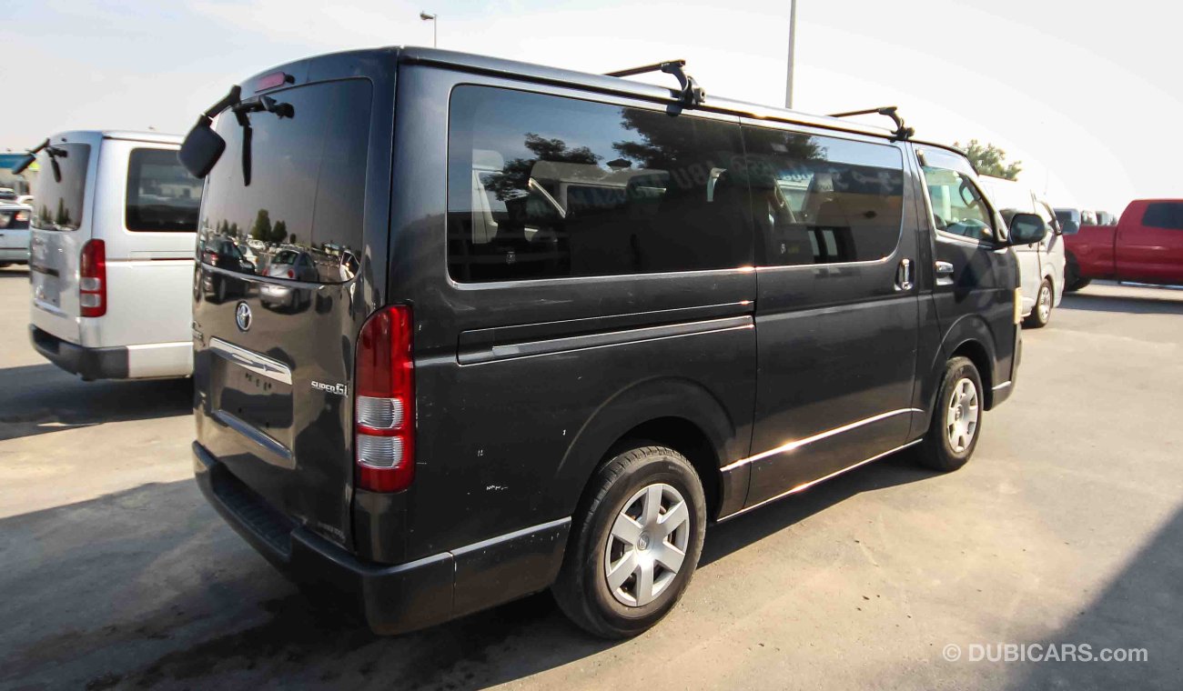 Toyota Hiace 20034