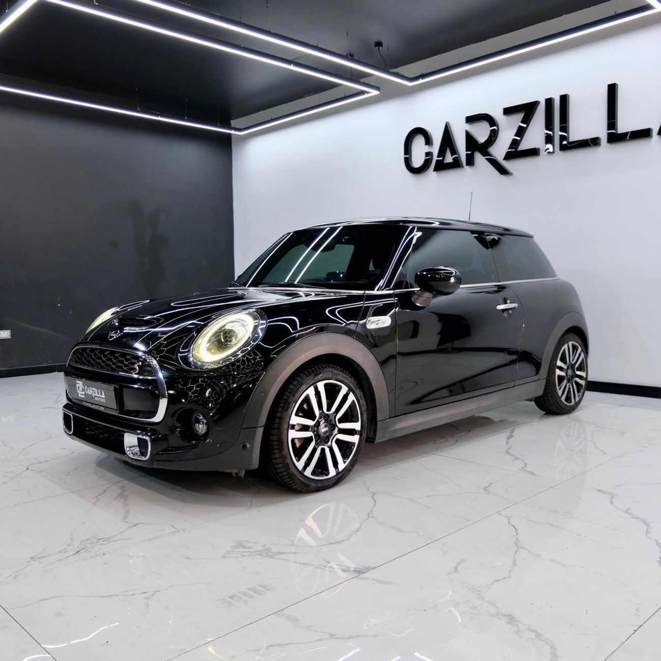 Mini Cooper S 2.0L (4 Seater) AED 1,077 P.M l 0% Down Payment l Mini Cooper S l 1 Year Warranty l FREE REG - END