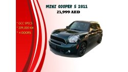 ميني كوبر إس كونتري مان = SPECIAL OFFER!! = FREE REGISTRATION =GCC SPECS =SPECIAL COLOR