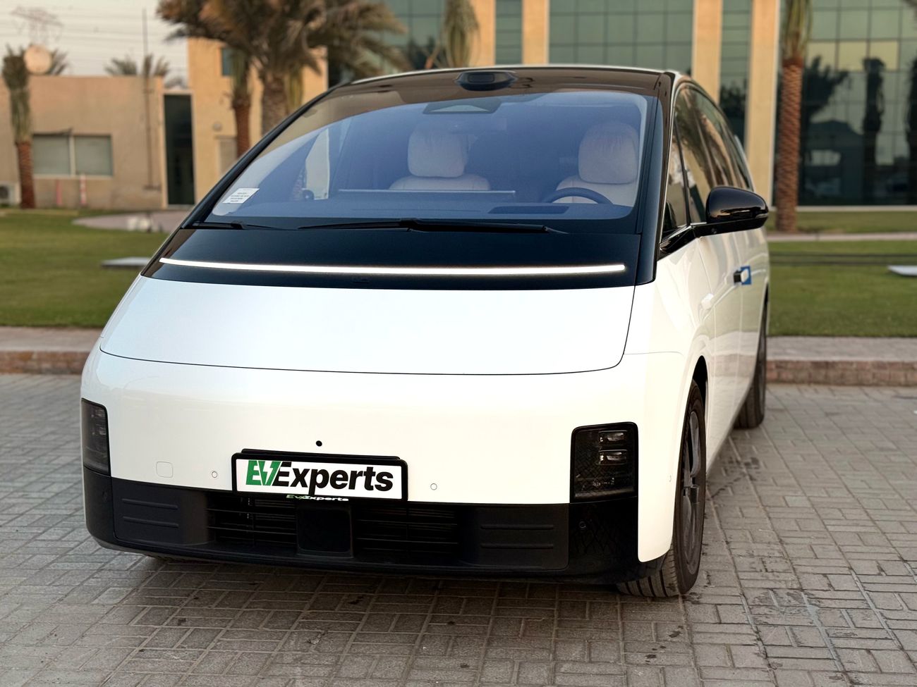 Li Auto Mega Li Auto Mega Home | Available for the personal order