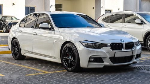 BMW 330i Exclusive M Sport 2.0L - Full Service History