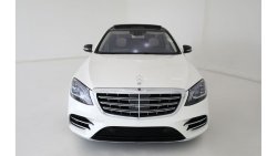 Mercedes-Benz S 550 Body Kit S 560 | Model 2016 | V8 engine | 4.6L | 455 HP | 19' alloy wheels | (A240244)