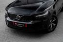 Volvo XC40 T4 R Design  | 2,565 P.M  | 0% Downpayment | Agency Serviced!