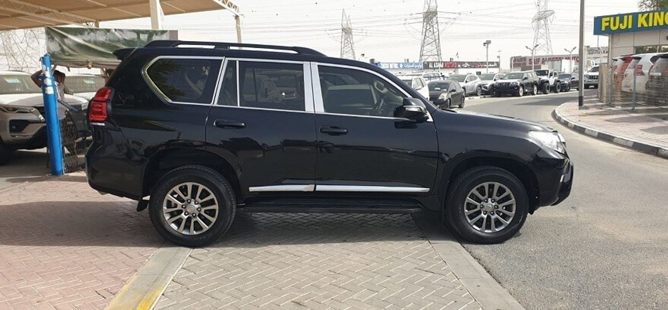 Toyota Prado 2.7L 4WD PETROL FULL OPTION