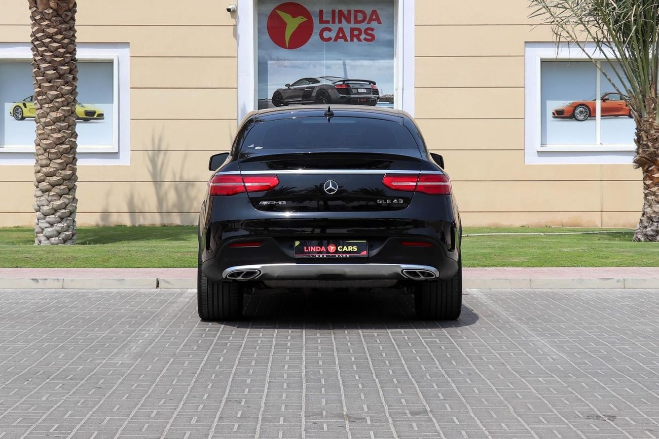 مرسيدس بنز GLE 43 AMG C292