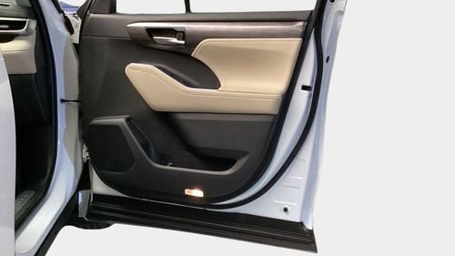 Toyota Highlander VXR 2.5L VXR | Guaranteed Warranty | 0 Down Payment