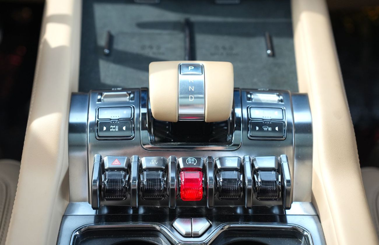 بي واي دي ليوبارد 8 Smart and Brave Flagship Edition (6 Seats) 2025 Chinese Specification  EXPORT ONLY