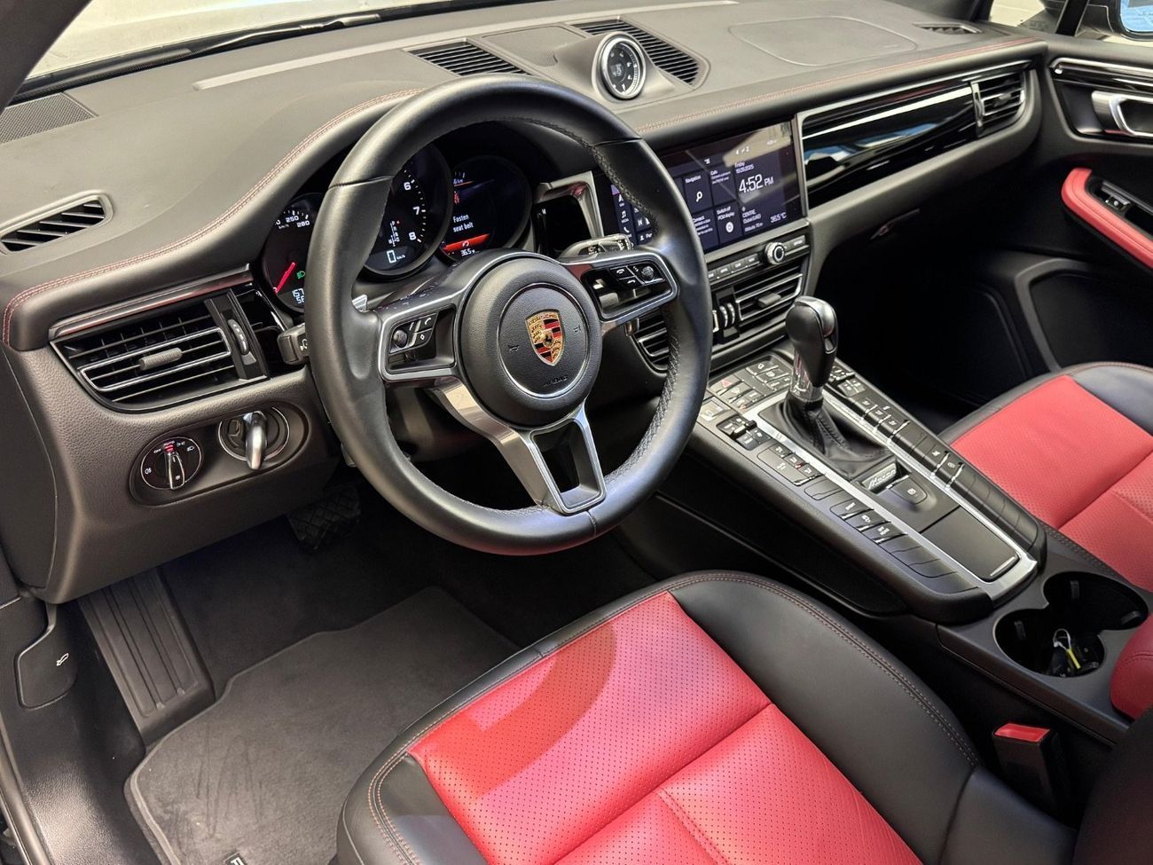 Porsche Macan Std 2.0L (260 HP)