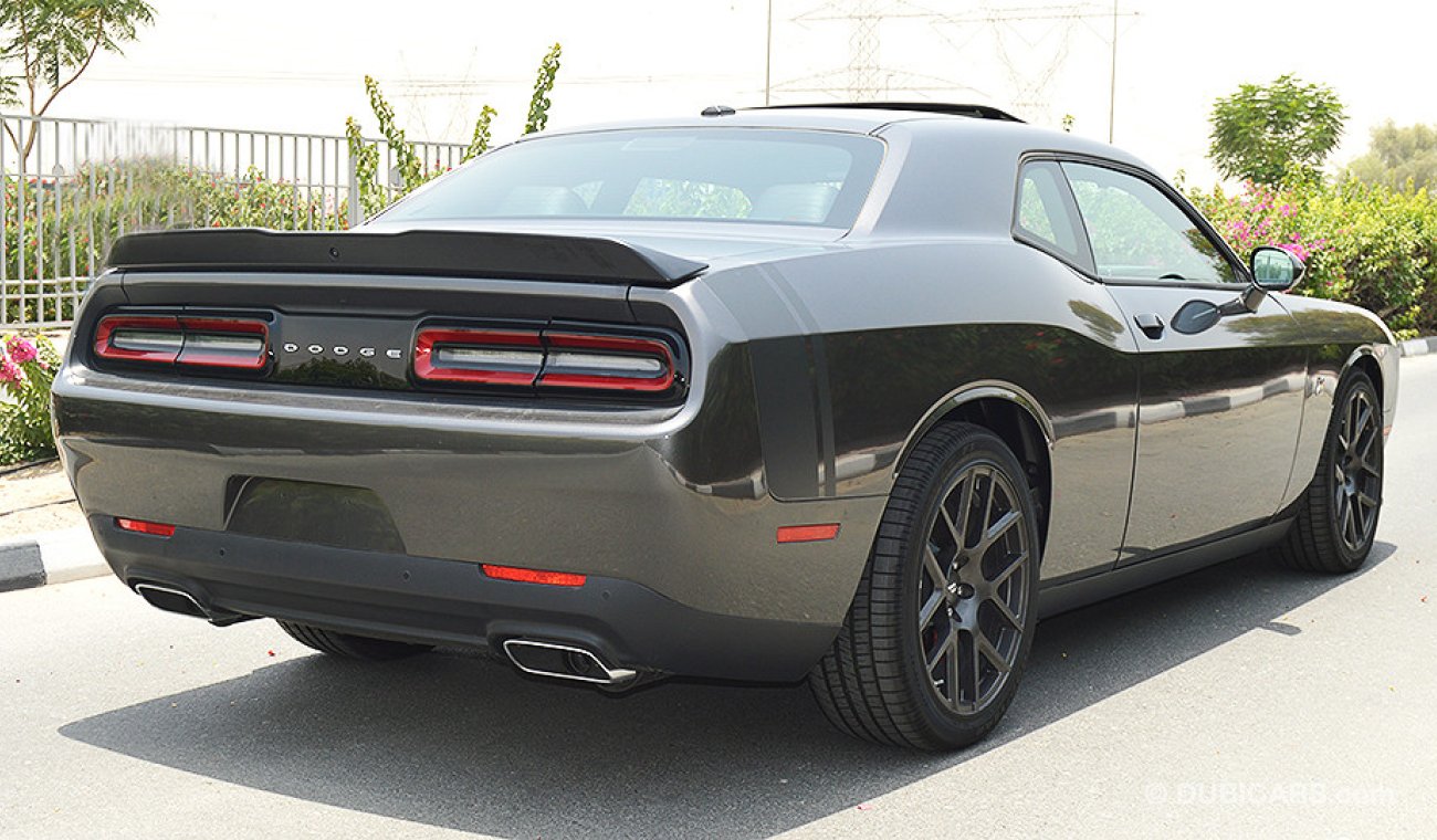 Dodge Challenger Scatpack SRT 2018, 6.4-V8 HEMI GCC, 0km w/ 3 Years or 100,000km Warranty