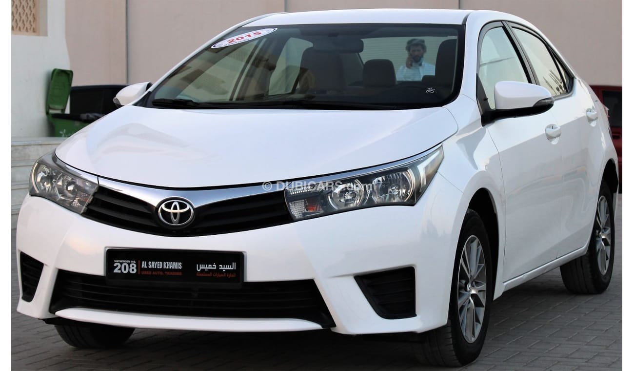 Toyota Corolla Toyota Corolla 2015 white GCC number 2 in excellent condition without accidents, very clean from ins