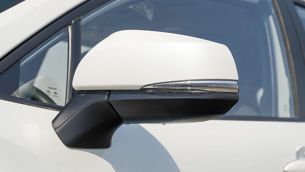 Toyota Frontlander Toyota Frontlander Hybrid 2.0L, Leading Option - White - 2025 (Export)