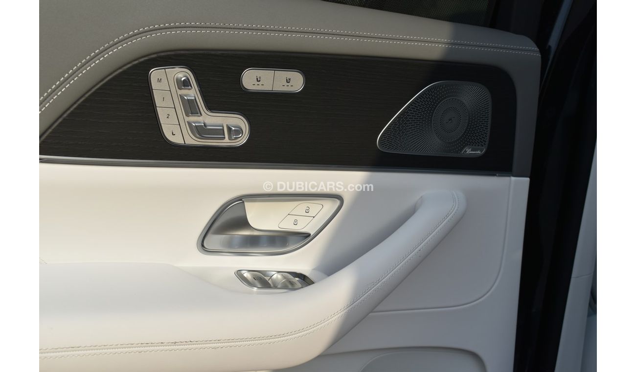 Mercedes Maybach GLS600 Maybach 4.0 V8 - MY2023 - EURO SPEC - BLK_WHT (EXPORT OFFER)