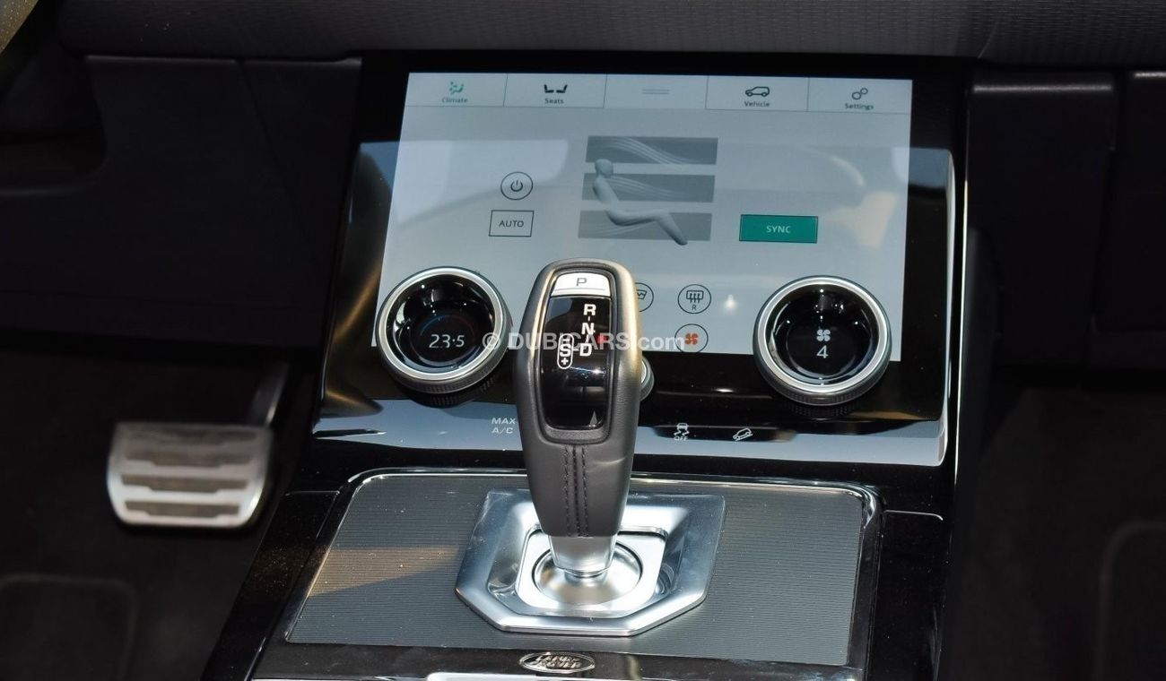 Land Rover Range Rover Evoque 2.0P MHEV R-Dynamic S 300PS Auto (175,000 AED including vat)
