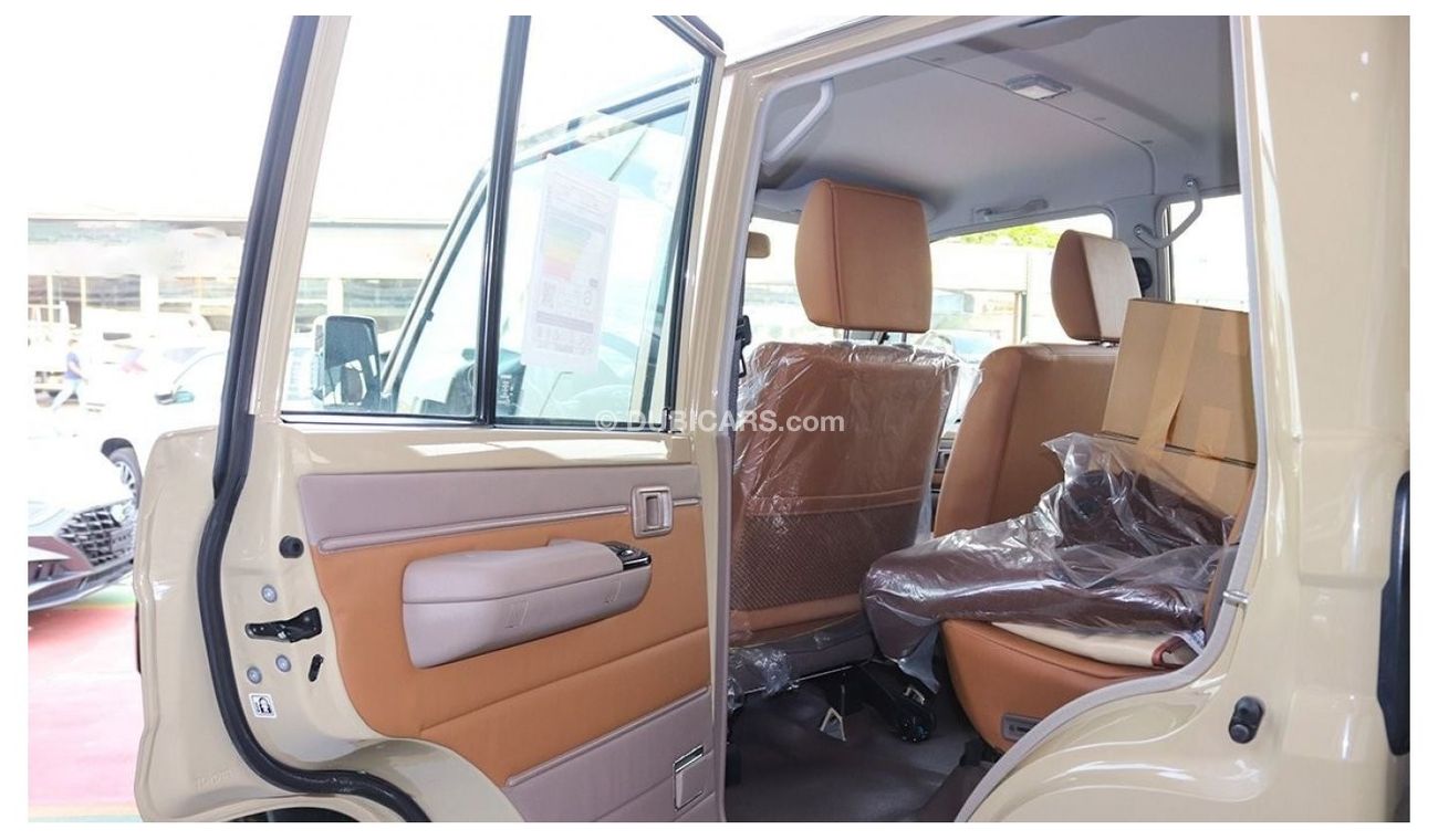 Toyota Land Cruiser Pick Up DC 4.5 V8 ANIVERSARY 23/23 FOR EXPORT