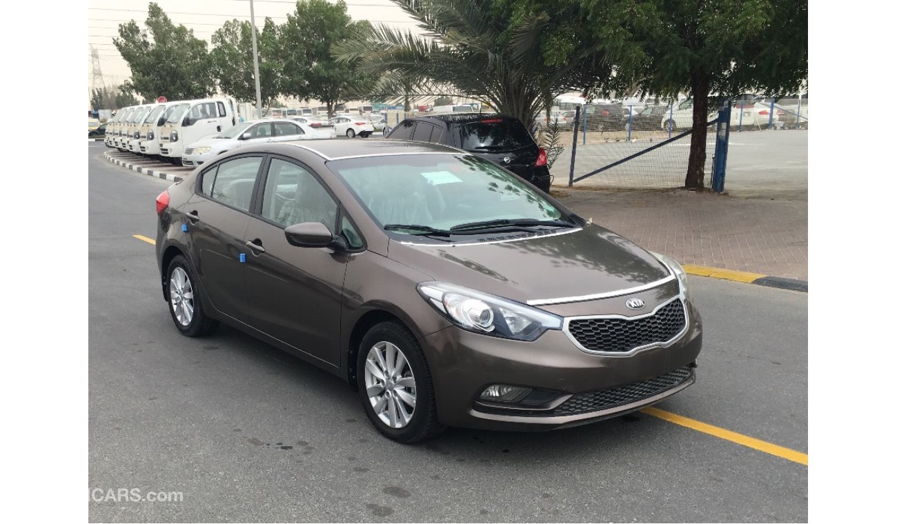 Kia Cerato GCC Mid option