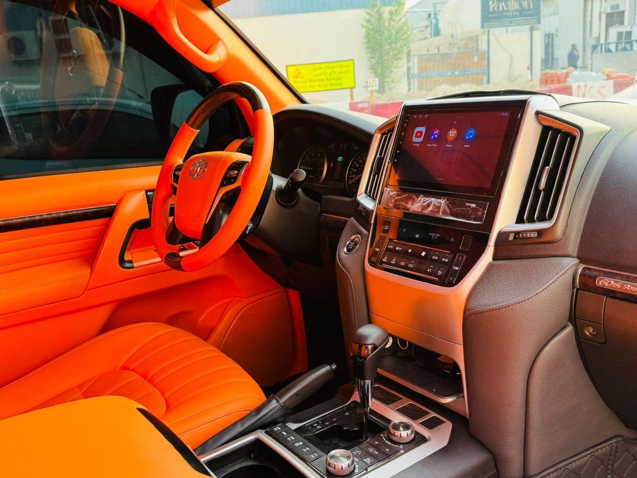 Toyota Land Cruiser 2019 Model Facelift To 2025 Shape Exterior and also Interior Change to Mercedes G63 Yellow Edition