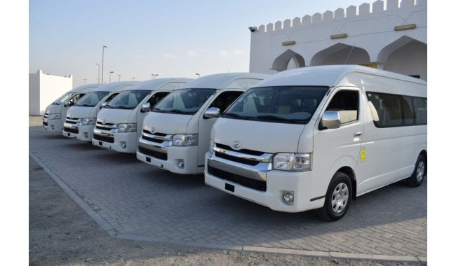 Toyota Hiace Commuter GLX High Roof Toyota Hiace Highroof GL, Model:2017.Excellent condition