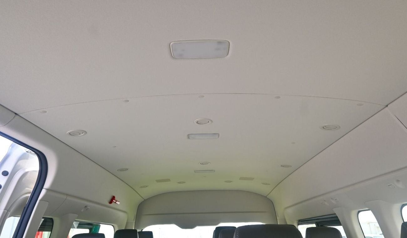 تويوتا هاياس Toyota Hiace GL  FULL OPTION 2025