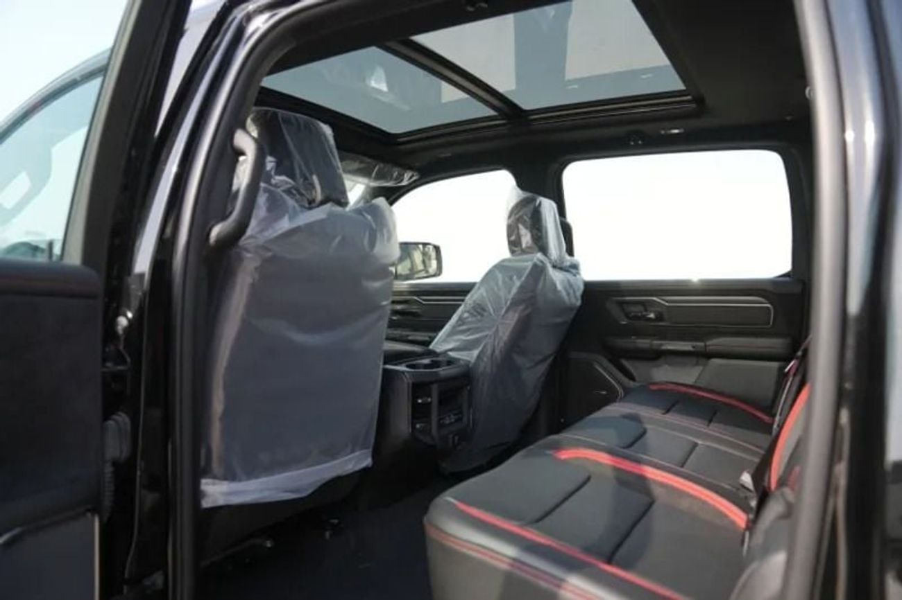 رام 1500 2025 Ram 1500 RHO 4x4 Crew AT Petrol