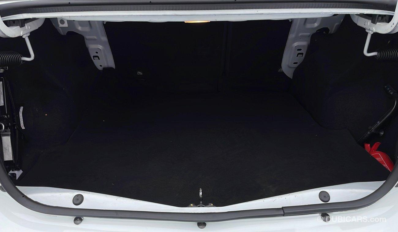 رينو سيمبول PE 1.6 | بدون دفعة مقدمة | اختبار قيادة مجاني للمنزل