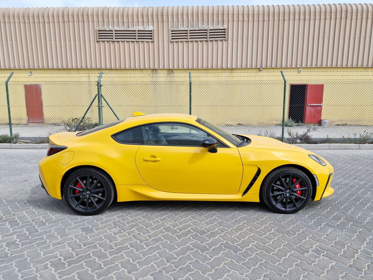تويوتا 86 2026 TOYOTA 86 COUPE SE LIMITED 2.4L PETROL AT BRAND NEW 0KM