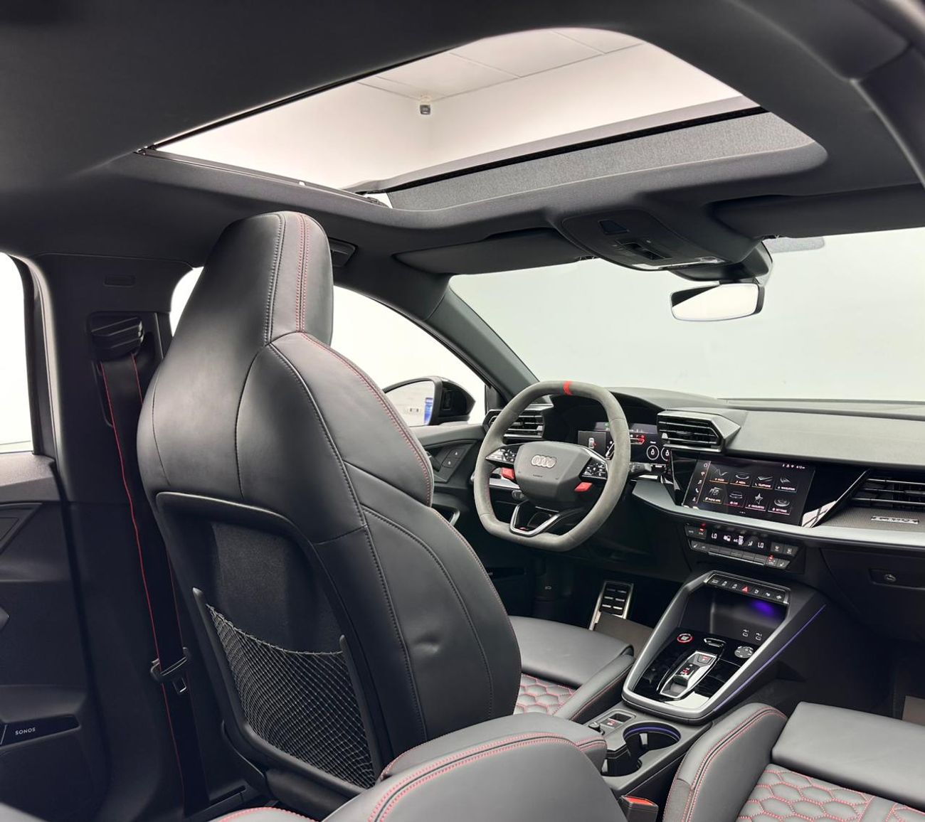 أودي RS3 2025 Audi RS3 Quattro, FEB 2030 Audi Warranty + Service Contract, Full Audi Service History, GCC