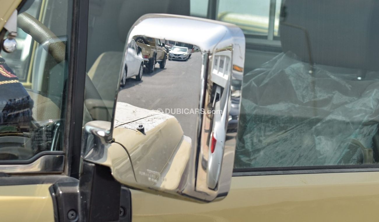 Toyota Land Cruiser Pick Up