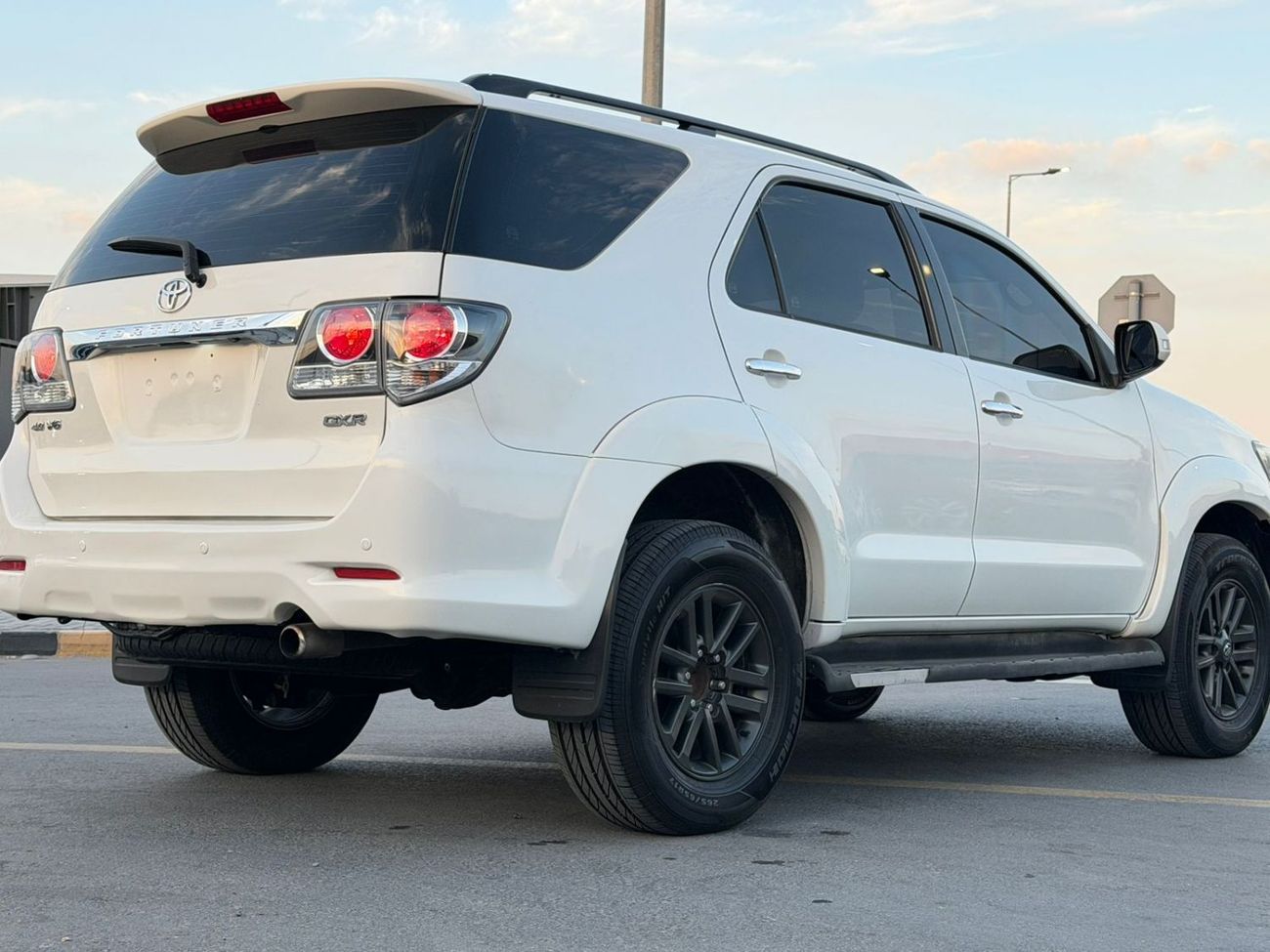 Toyota Fortuner Gulf specification, 6-cylinder