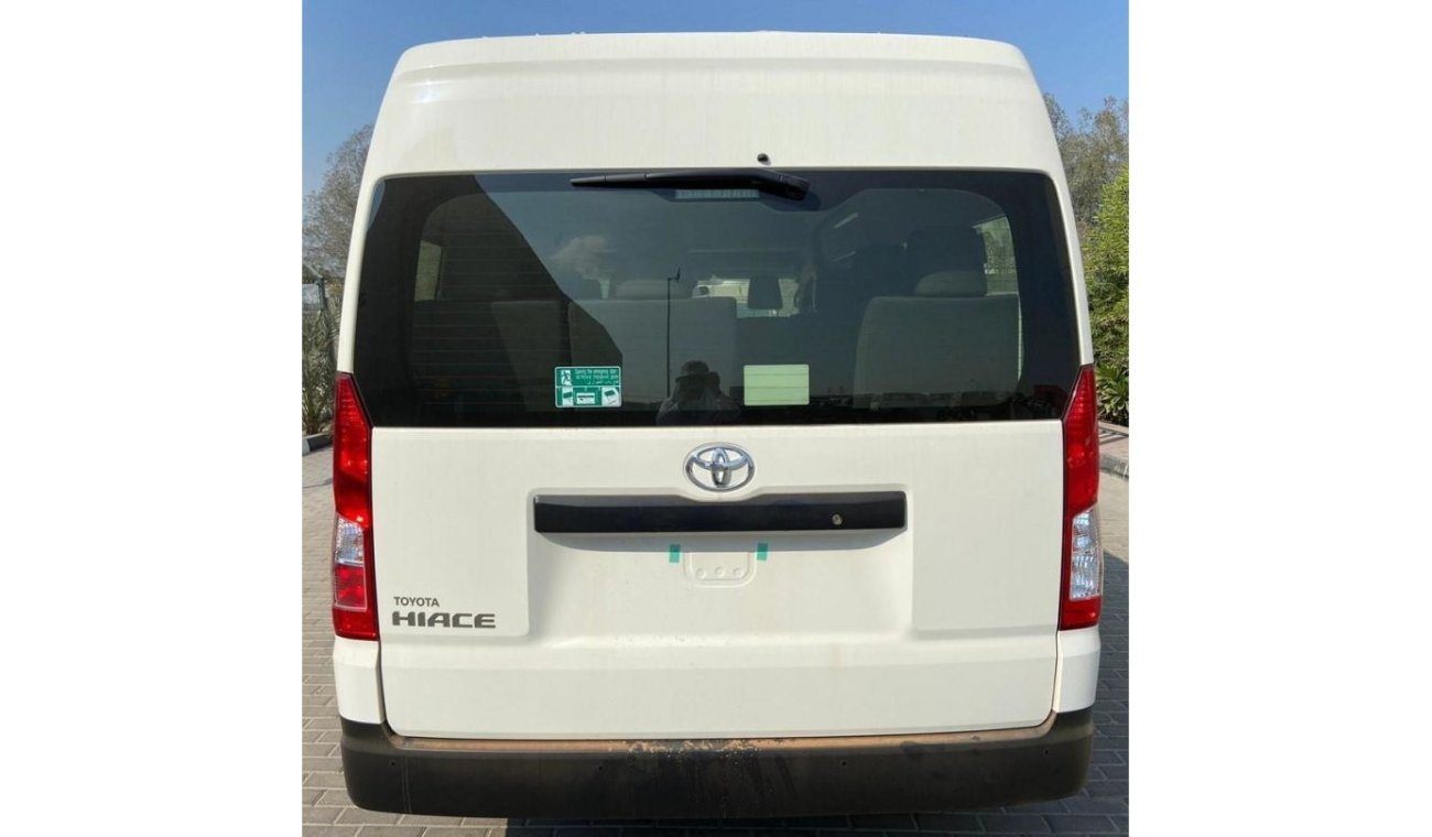 Toyota Hiace 2.8 COMMUTER DIESEL 13 STR 6AT 2021