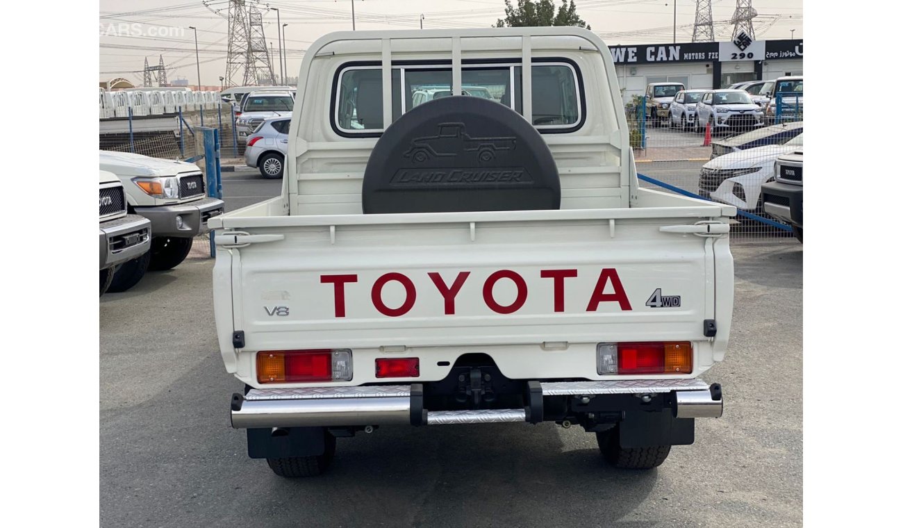 Toyota Land Cruiser Pick Up (LHD) Toyota Land Cruiser 79DC 4.5D Limited - full option