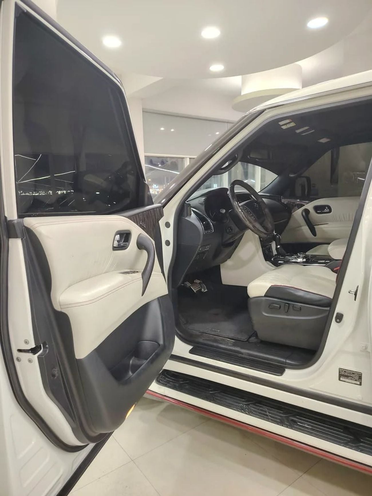 Nissan Patrol Nismo 5.6L nismo GCC