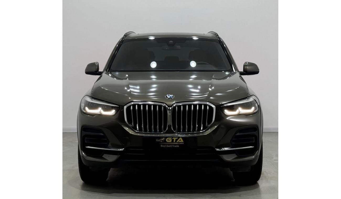 BMW X5 40i X 3.0L 2023 BMW X5 xDrive40i, 2025 BMW Warranty, 2026 BMW Service Pack, Low Kms, GCC