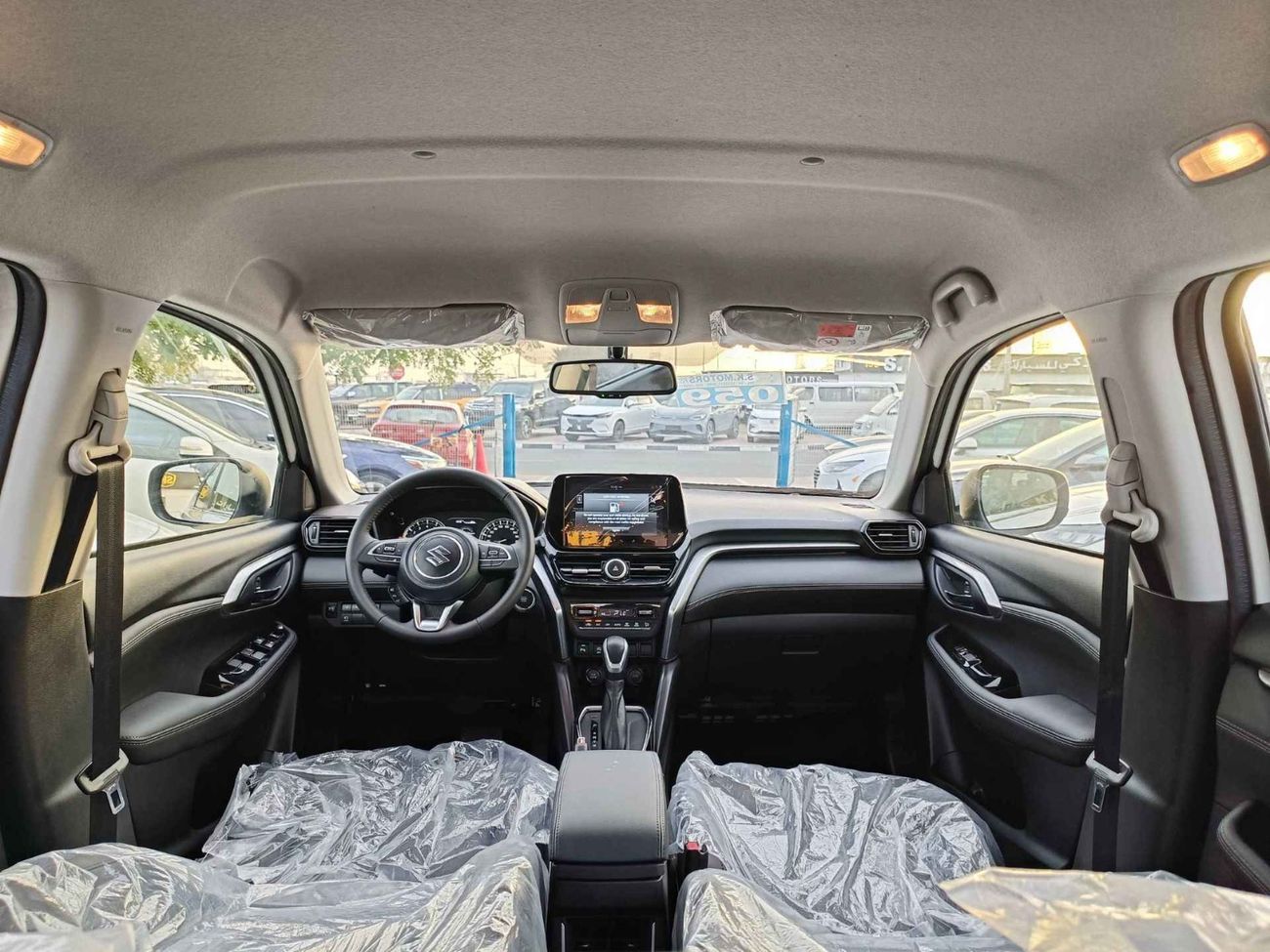 سوزوكي جراند فيتارا GLX / HYBRID / DOUBLE TONE / 1.5L V4 /  "9" DISPLAY / 360* CAMERA / HEADUP DISPLAY (CODE # GVHB4X2F)