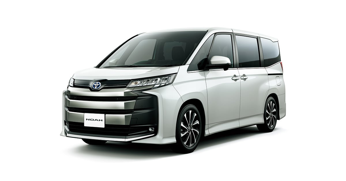 Toyota Noah cover - Front Left Angled